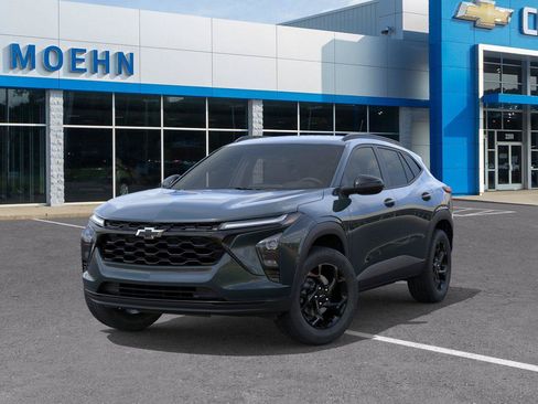 New 2026 Chevrolet Trax LT w/ Driver Confidence Package FWD image 6
