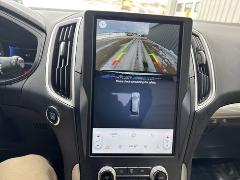 Used 2024 Ford Edge SEL w/ Convenience Package image 33