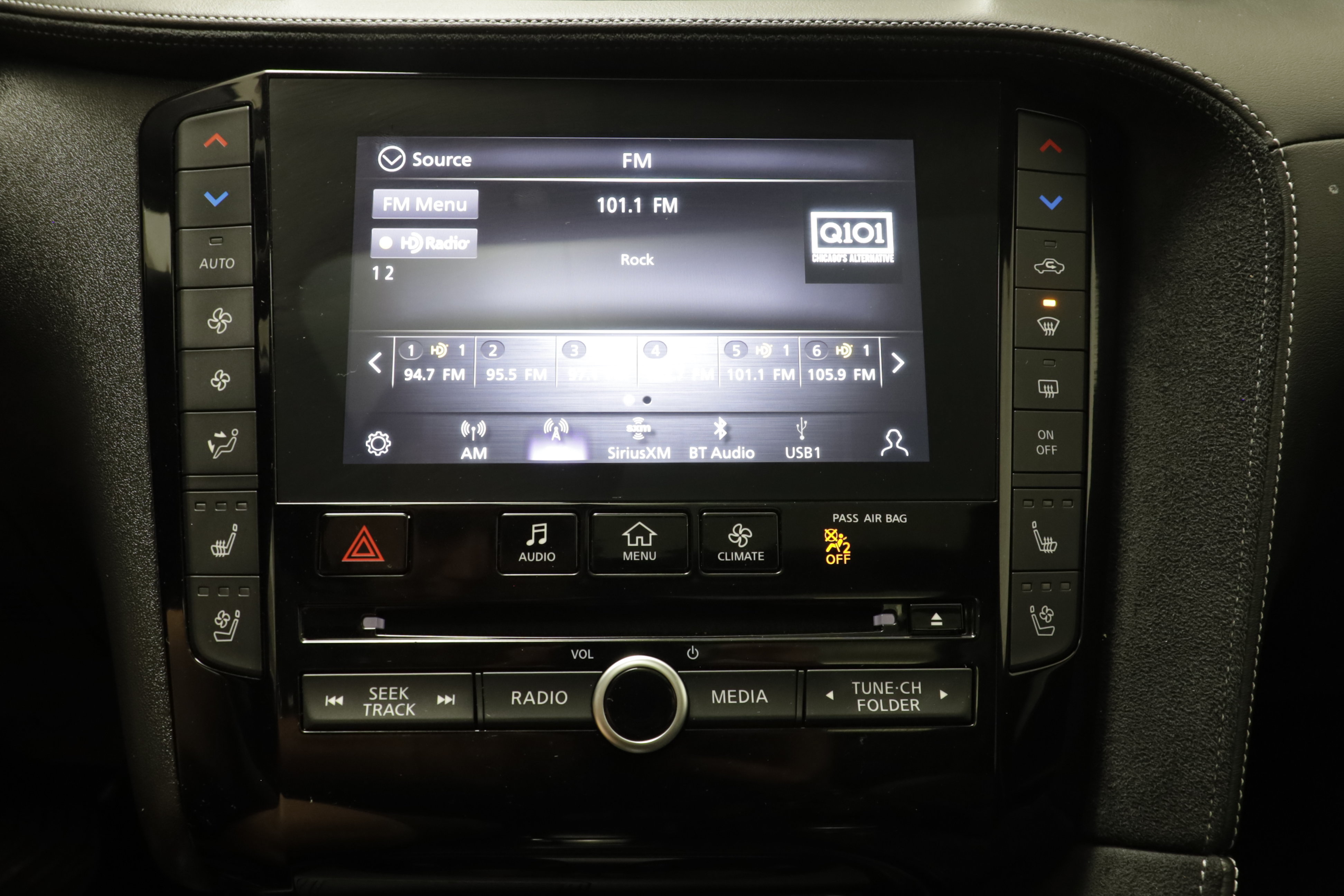 Used 2023 INFINITI QX50 Autograph AWD/4WD image 9
