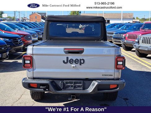 Used 2020 Jeep Gladiator Sport w/ Quick Order Package 24S image 4