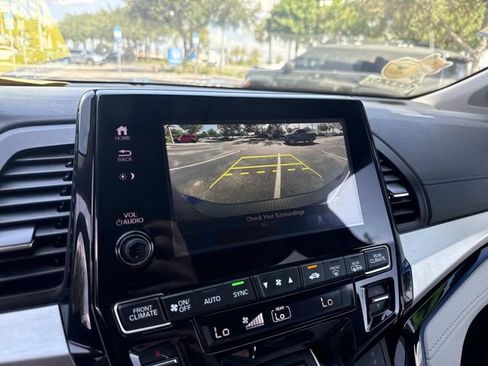 Certified 2023 Honda Odyssey Touring image 26
