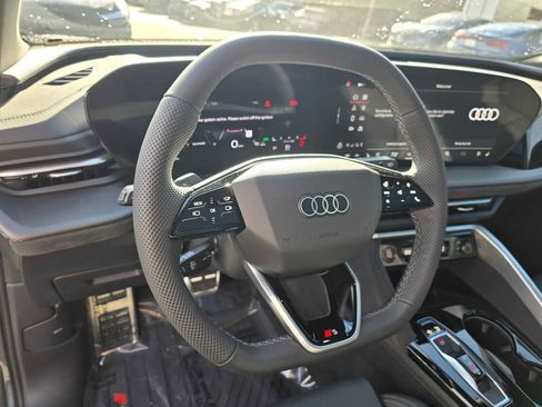 New 2025 Audi SQ5 Premium Plus image 26