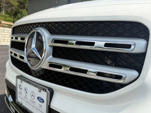 Used 2023 Mercedes-Benz GLB 250 4MATIC image 15