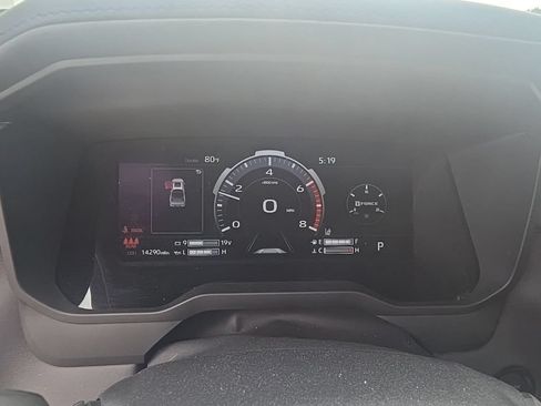 Used 2025 Toyota Tundra Platinum AWD/4WD image 16
