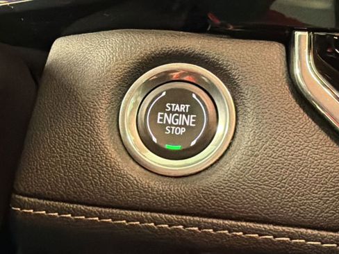 Used 2023 Chevrolet Colorado LT w/ LT Convenience Package RWD image 27