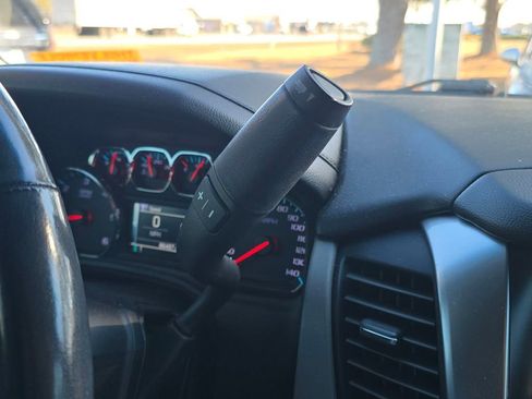 Used 2020 Chevrolet Tahoe LT w/ Luxury Package image 22