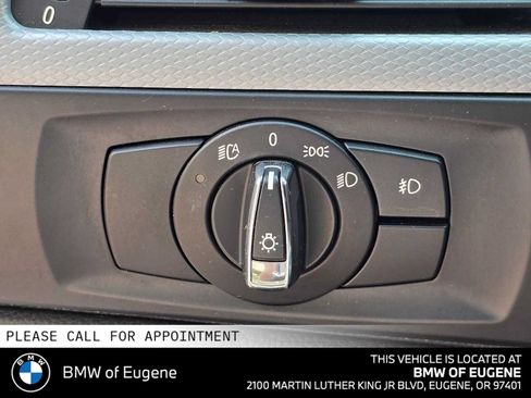 Used 2010 BMW 328i Convertible RWD image 25