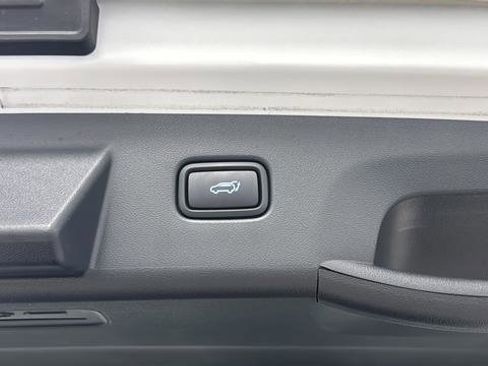 Used 2025 Hyundai Tucson Limited AWD/4WD image 28