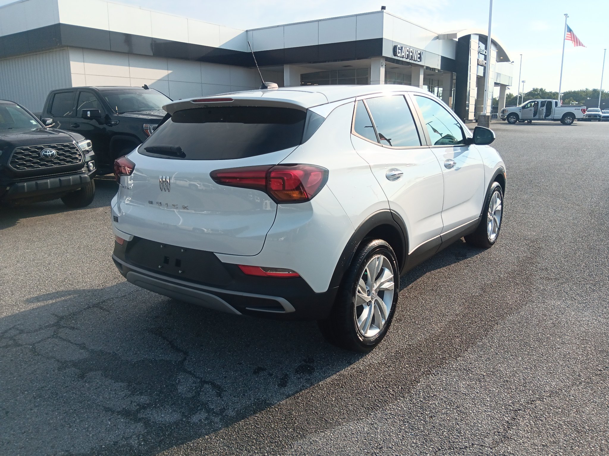 New 2026 Buick Encore GX Preferred FWD image 6