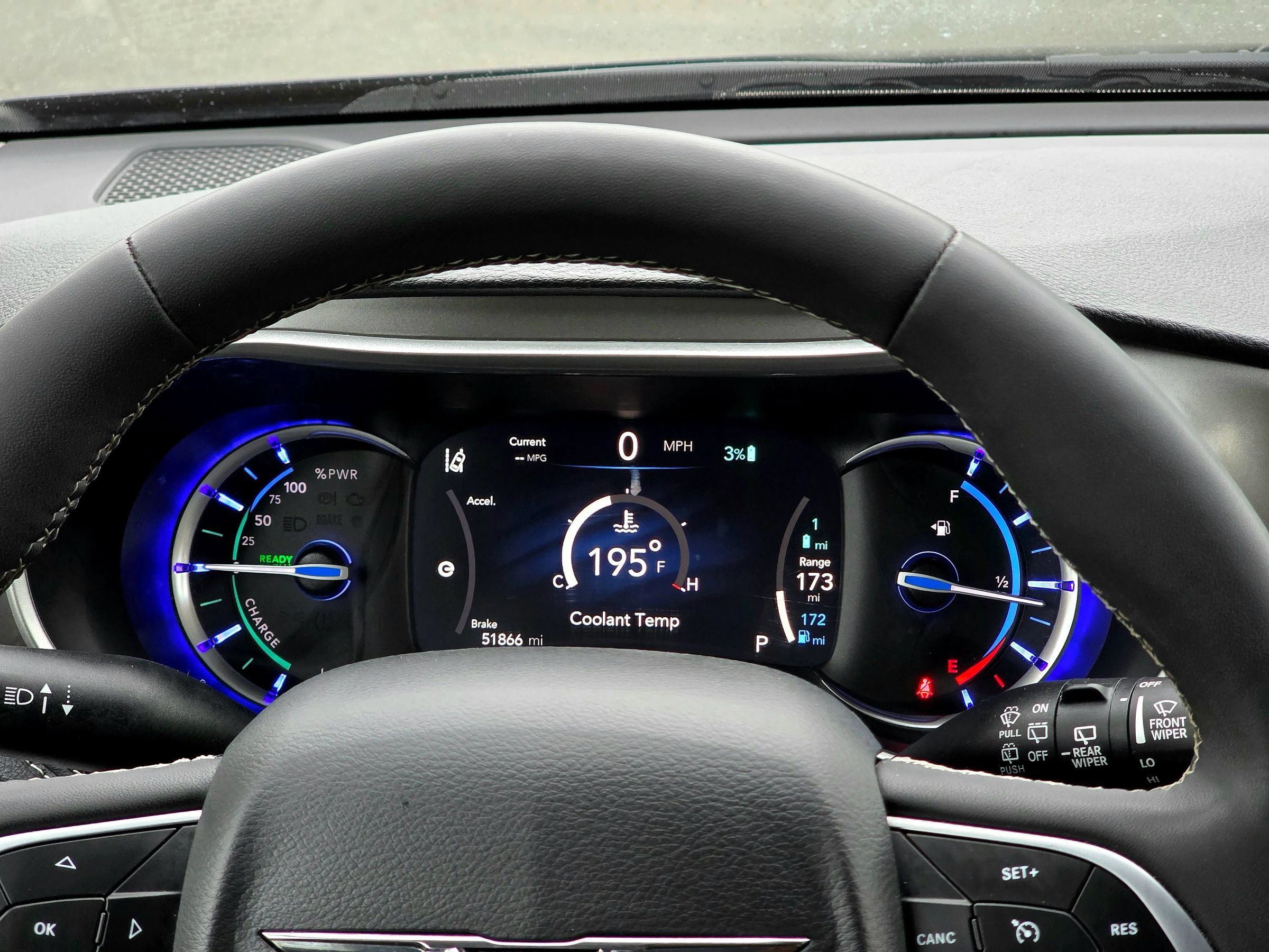 Used 2023 Chrysler Pacifica Touring-L FWD image 24