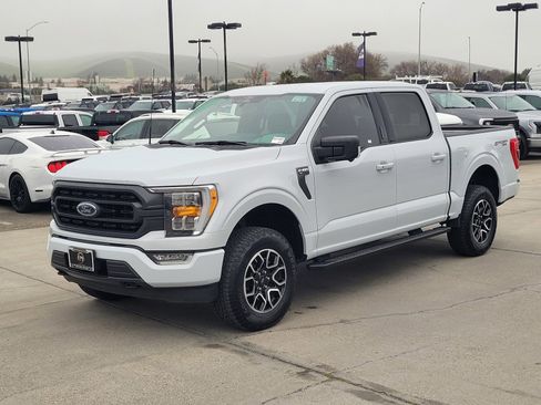 Used 2022 Ford F150 XLT w/ Equipment Group 302A High image 8