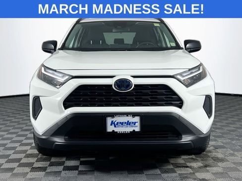 Used 2023 Toyota RAV4 LE image 9