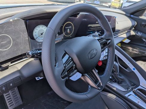 New 2026 Hyundai Elantra N FWD image 18