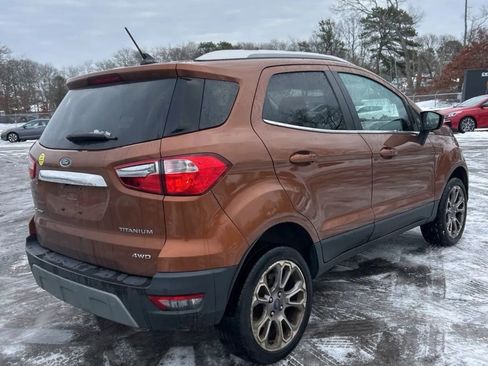 Used 2018 Ford EcoSport Titanium image 3