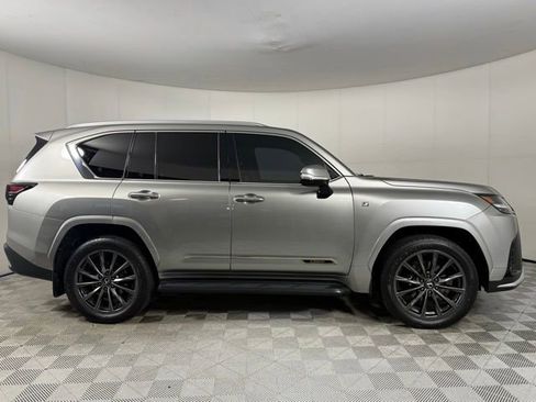 Used 2024 Lexus LX 600 F Sport AWD/4WD image 5