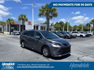 Used 2024 Toyota Sienna XLE FWD video 1