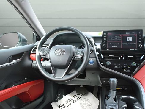 Certified 2024 Toyota Camry XSE w/ Cold Weather Package FWD image 10