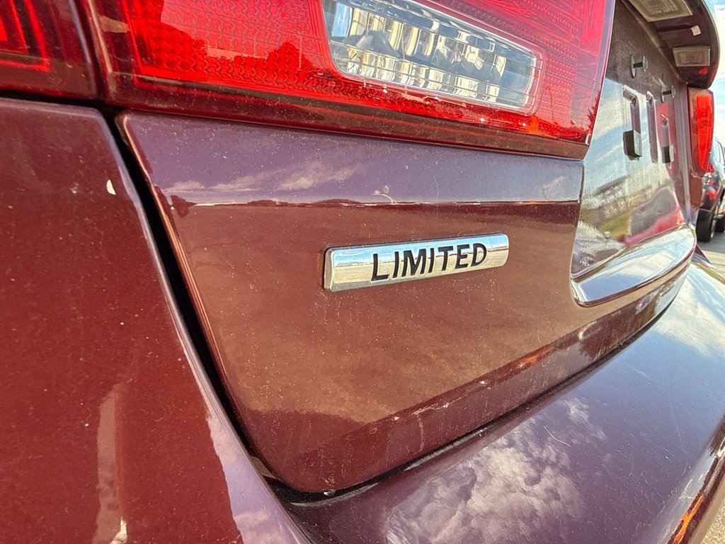 Used 2010 Hyundai Sonata Limited FWD image 5