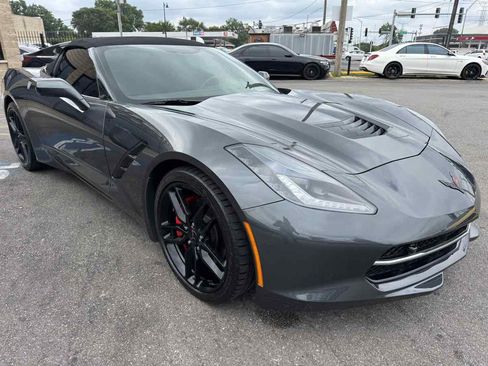 Used 2019 Chevrolet Corvette Stingray Convertible w/ 2LT Preferred Equipment Group RWD image 11