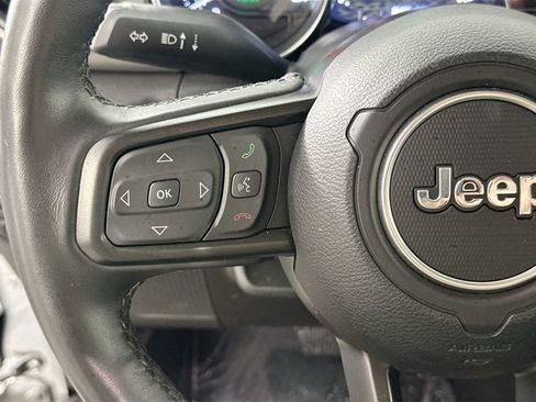 Used 2023 Jeep Wrangler Unlimited w/ Cold Weather Group image 21