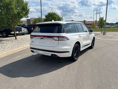 Certified 2023 Lincoln Aviator Reserve w/ Equipment Group 201A AWD/4WD image 6