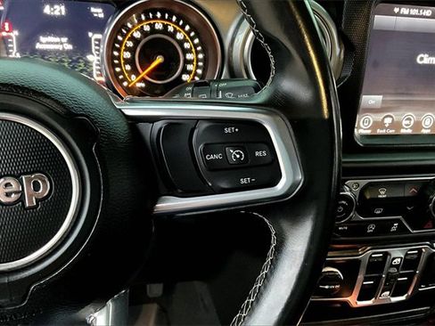 Used 2020 Jeep Wrangler Unlimited Sahara w/ Uconnect 4C Nav & Sound Group image 11