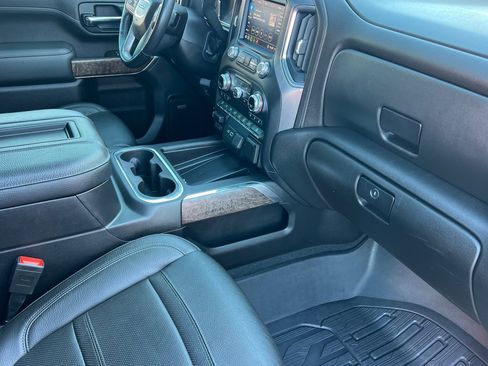 Used 2020 GMC Sierra 3500 Denali w/ Denali Ultimate Package image 20