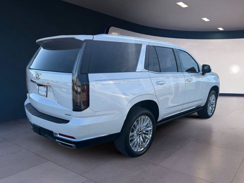 Used 2025 Cadillac Escalade Premium Luxury w/ LPO, Floor Liner Package RWD image 5