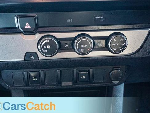 Used 2020 Toyota Tacoma SR w/ SR Convenience Package image 37