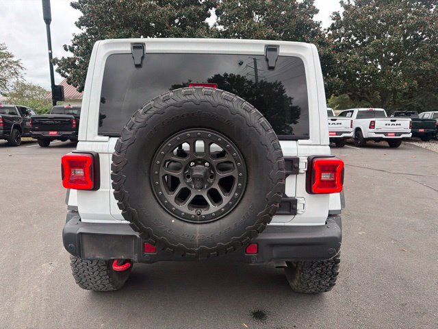 Used 2022 Jeep Wrangler Unlimited Rubicon w/ Xtreme Recon 35" Tire Package AWD/4WD image 5