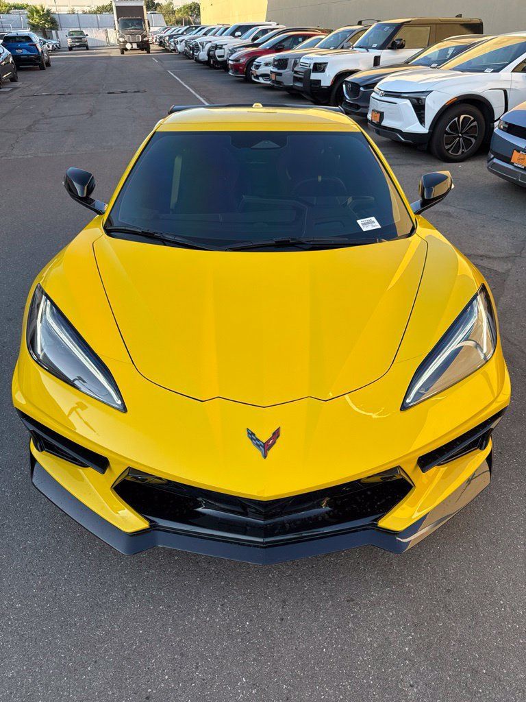 Used 2026 Chevrolet Corvette Stingray Premium Conv w/ Z51 Performance Package RWD image 13