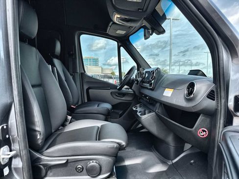 New 2026 Mercedes-Benz Sprinter 2500 image 8