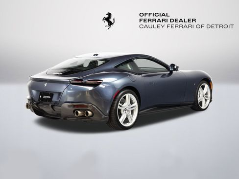 Certified 2021 Ferrari Roma RWD image 8