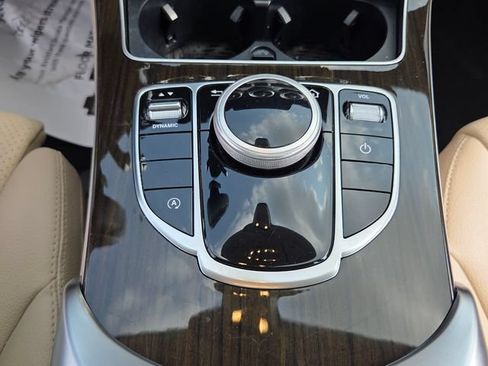 Used 2019 Mercedes-Benz C 300 Sedan image 18