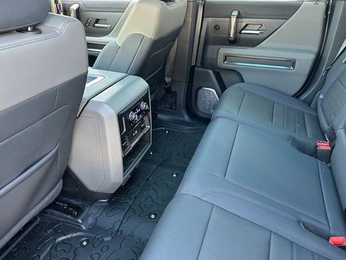 Used 2024 GMC Hummer EV 3X w/ Extreme Off-Road Package image 12