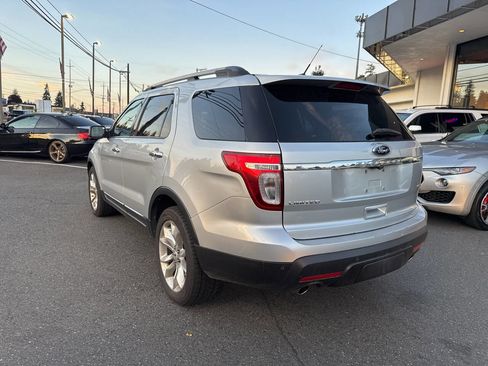 Used 2013 Ford Explorer Limited image 3