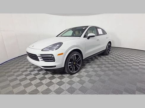 Used 2023 Porsche Cayenne Platinum Edition AWD/4WD image 47