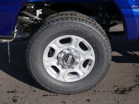 New 2026 Ford F250 XLT w/ FX4 Off-Road Package image 11