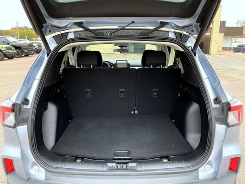 Used 2022 Ford Escape SE w/ Convenience Package image 9