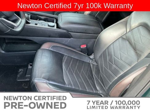 Used 2023 Nissan Pathfinder Platinum AWD/4WD image 13