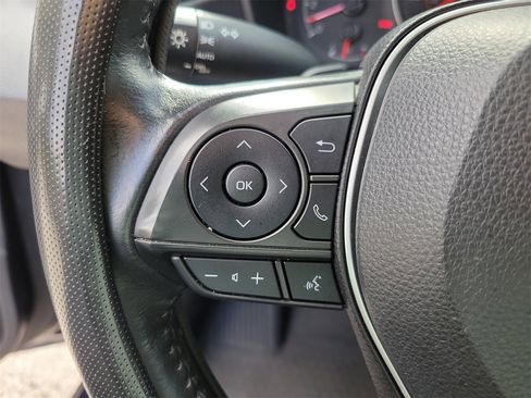 Used 2022 Toyota Corolla SE image 19