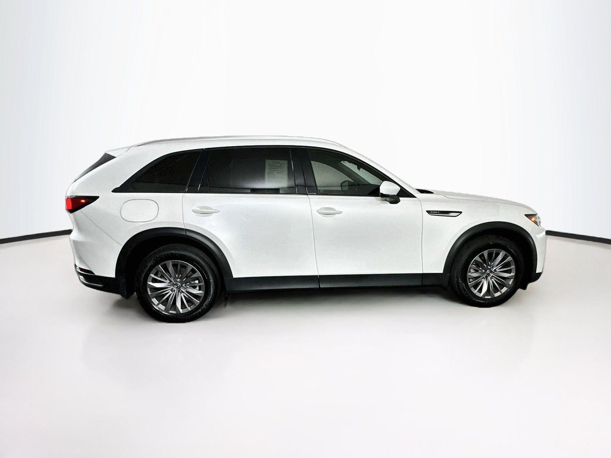 Used 2024 MAZDA CX-90 Plug-In Hybrid w/ Preferred AWD/4WD image 10