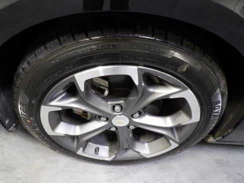 Used 2022 Chevrolet Malibu LT FWD image 23