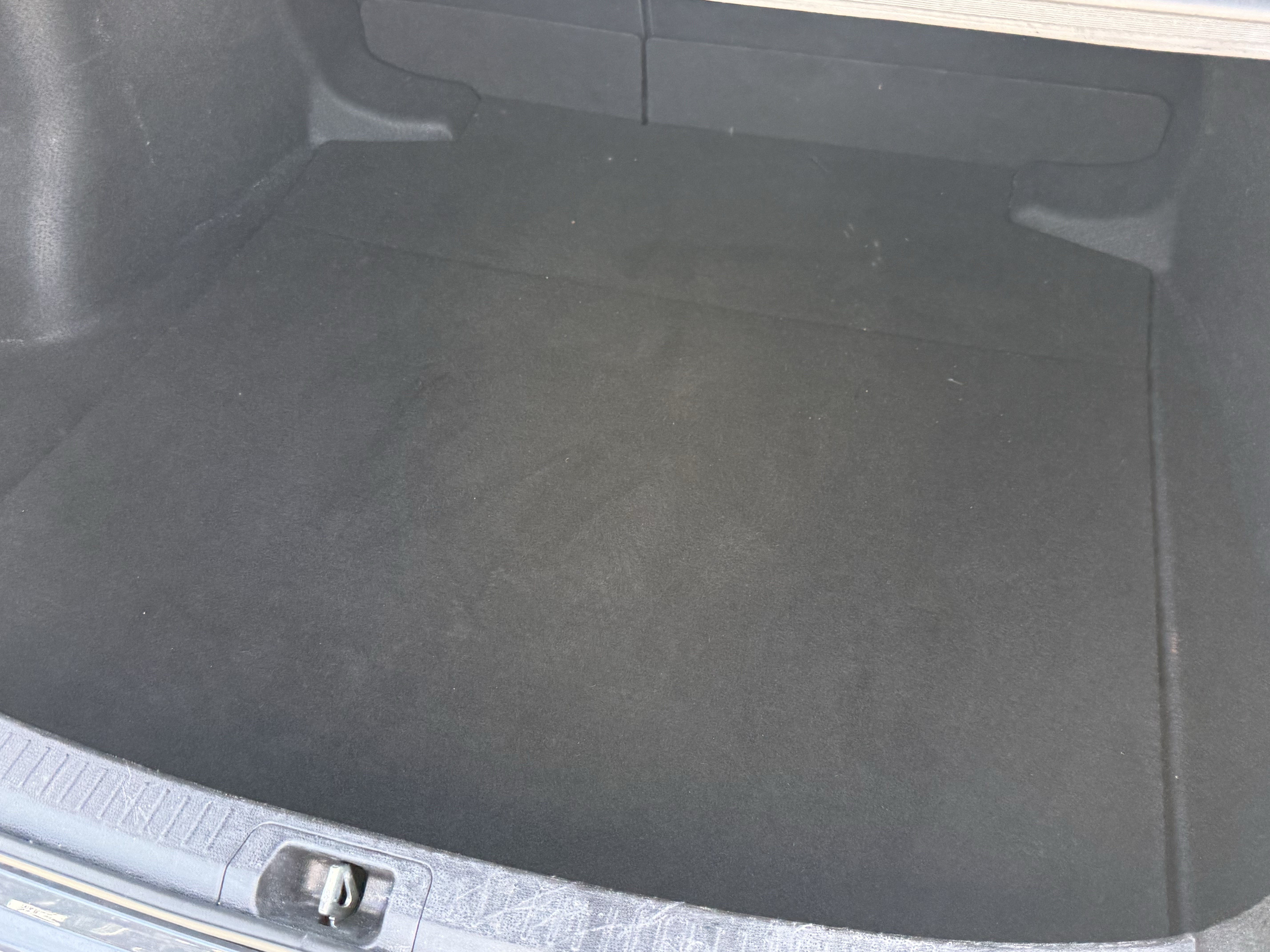 Used 2024 Toyota Corolla LE FWD image 31