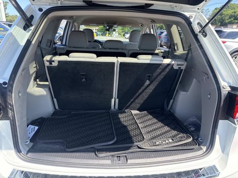 Certified 2024 Volkswagen Atlas SE AWD/4WD image 7