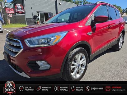 Used 2017 Ford Escape SE w/ SE Leather Comfort Package
