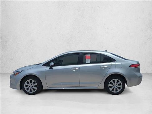 New 2026 Toyota Corolla LE FWD image 8