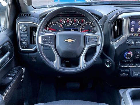 Used 2019 Chevrolet Silverado 1500 LT w/ Texas Edition AWD/4WD image 5