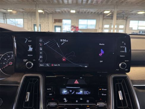 Certified 2023 Kia Sorento S w/ Panoramic Sunroof Package image 19