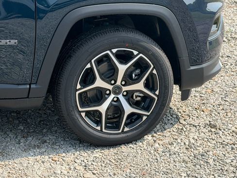 New 2026 Jeep Compass Limited w/ Sun, Sound & Navigation Group AWD/4WD image 6